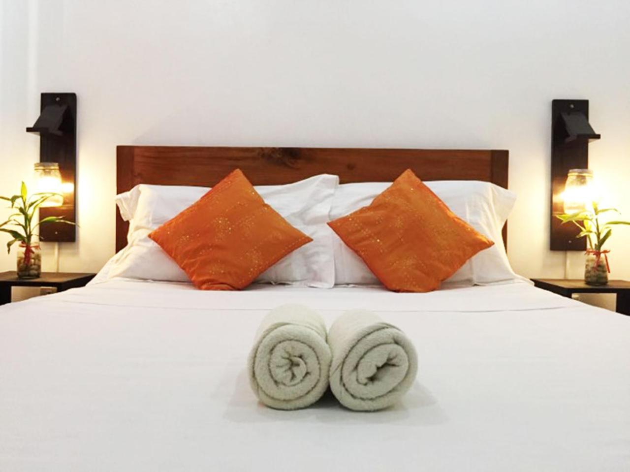 A&J Pension Puerto Princesa Екстериор снимка